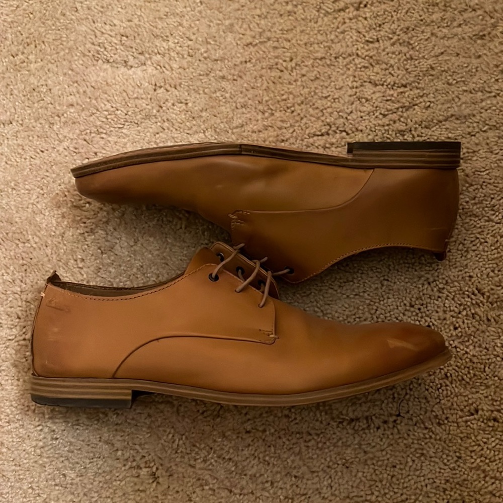 Clarks Men’s Leather Dress Shoes Size 10 Tan